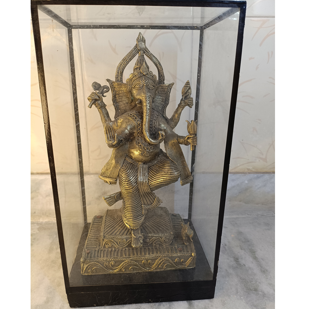 🕉️ Prosperity & Artistry: Dhokra Ganesha Idol in Display Frame