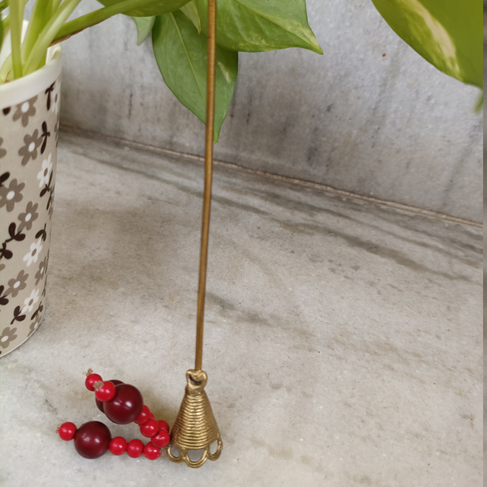 Handcrafted Dhokra Art Brass Hairpin with Red Bead Hangings – Traditional Tribal Hair Accessory - View 5