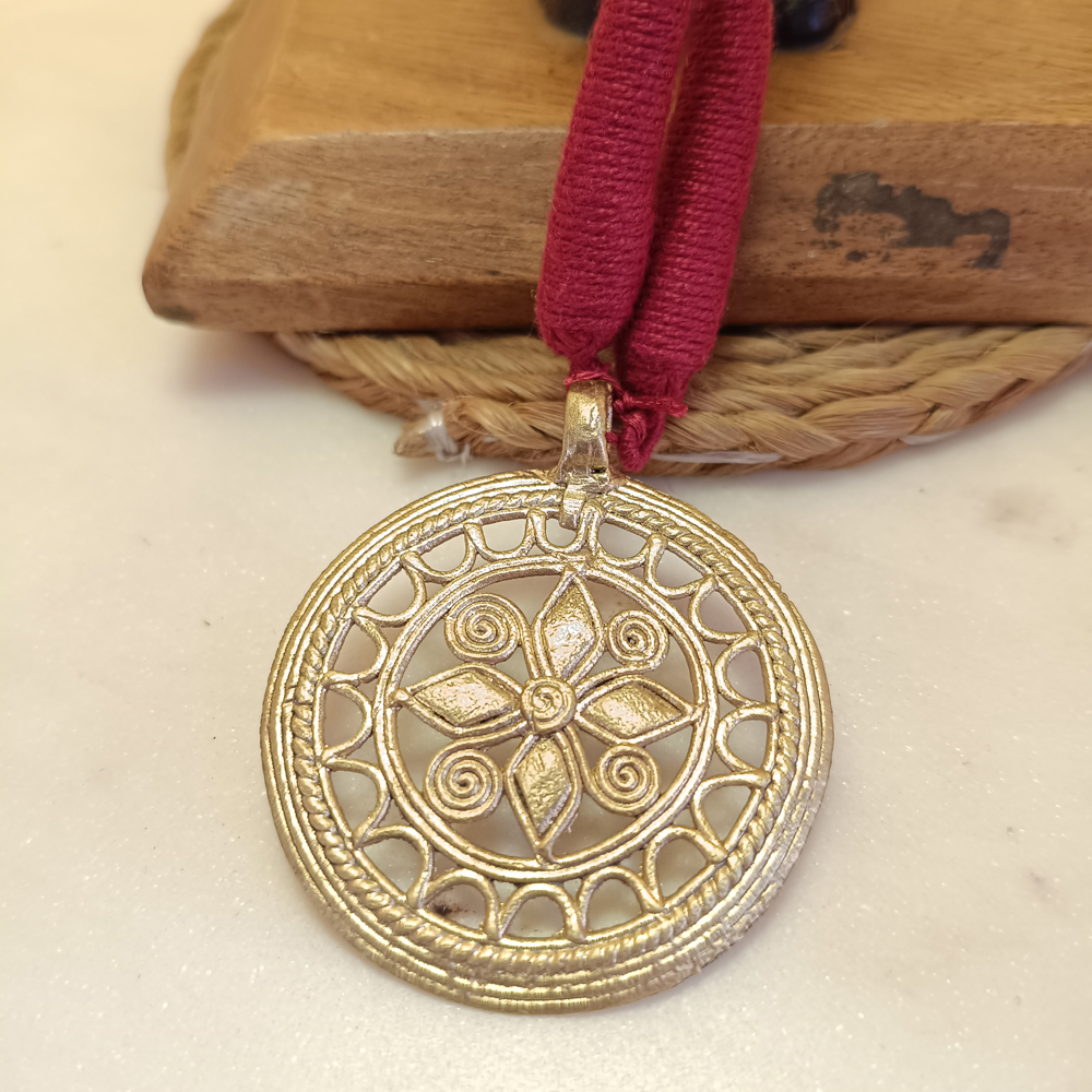 Tribal Metal Craft Celestial Pendant – Traditional Dhokra Art with Adjustable Black Dori