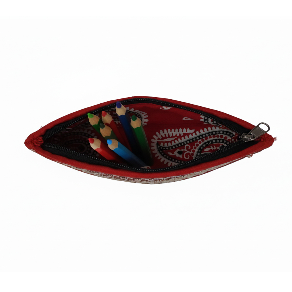👁️ Artisan Madurkathi Eye-Shaped Pencil Pouches (Set of 3) - View 4