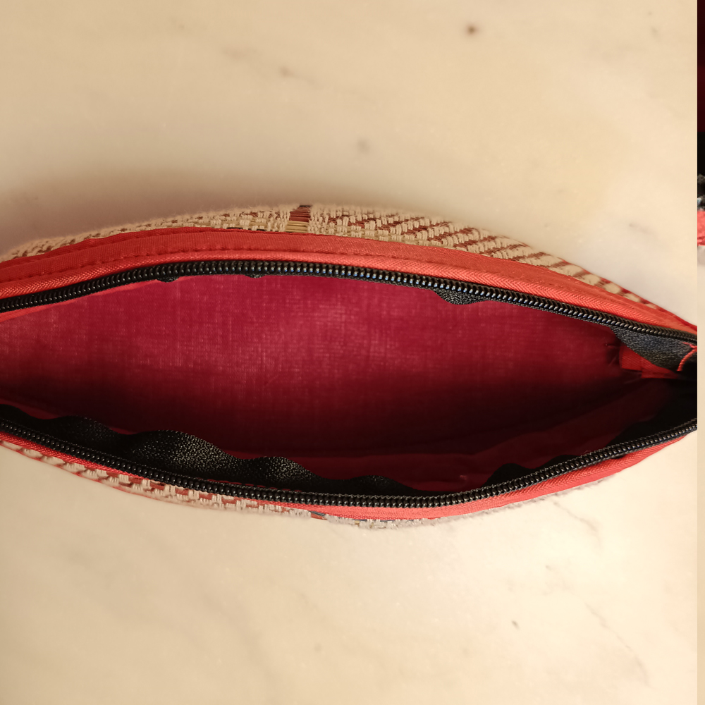 Handcrafted Madurkati Utility Pouch – Artisanal Multi-Purpose Zipper Bag - View 3