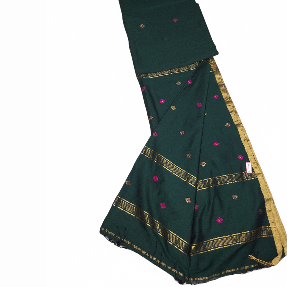 💚 Traditional Elegance: 100% Pure Cotton Mina Buti Saree (Bottle Green) -- With Blouse Piece-Cotton Count 101 - View 4