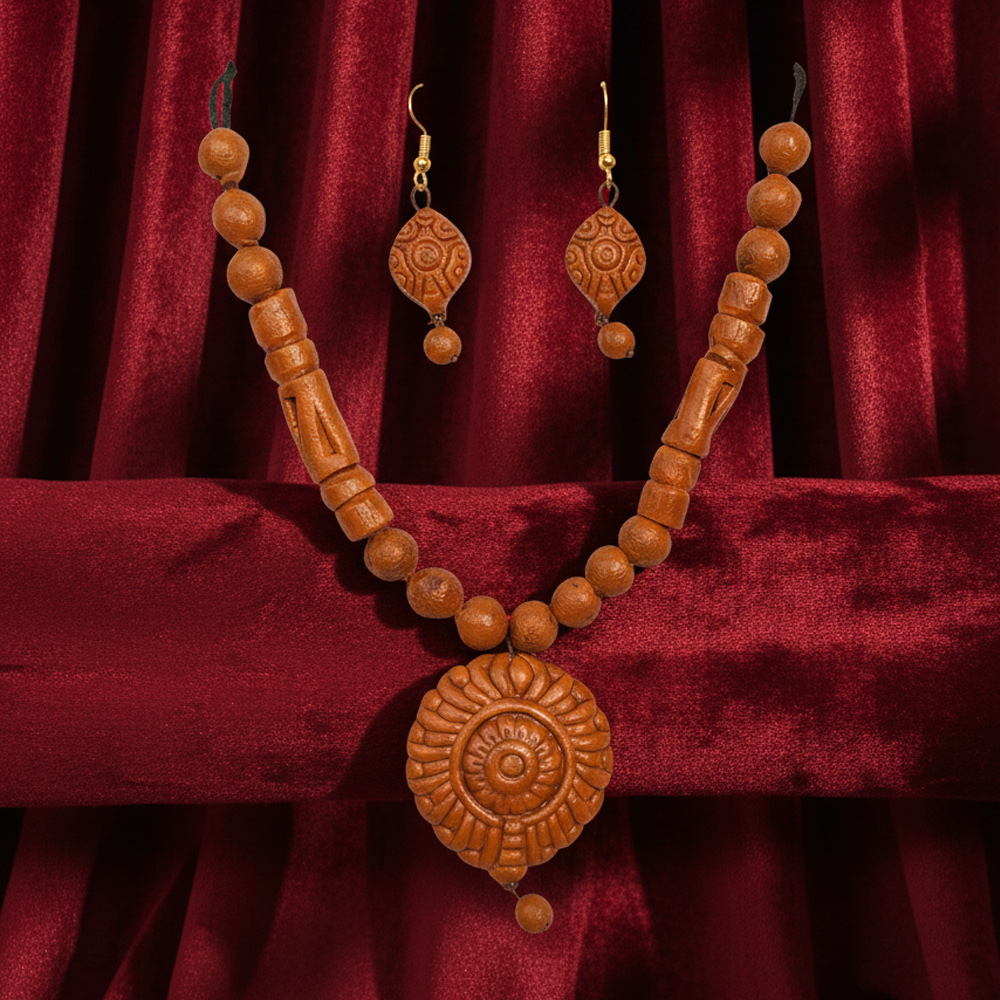 🔥 Artistry from Earth & Fire: Handcrafted Terracotta Jewellery Set - View 3