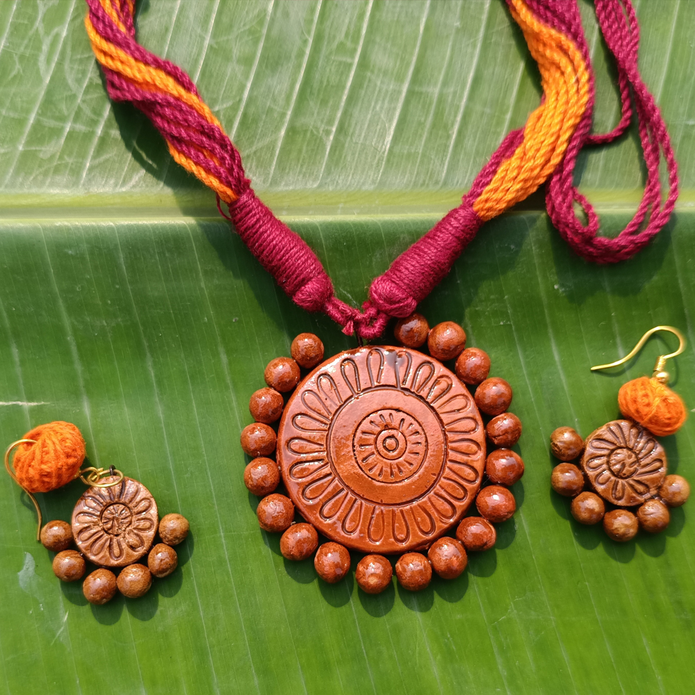 The Tribal Sunburst Set - View 2